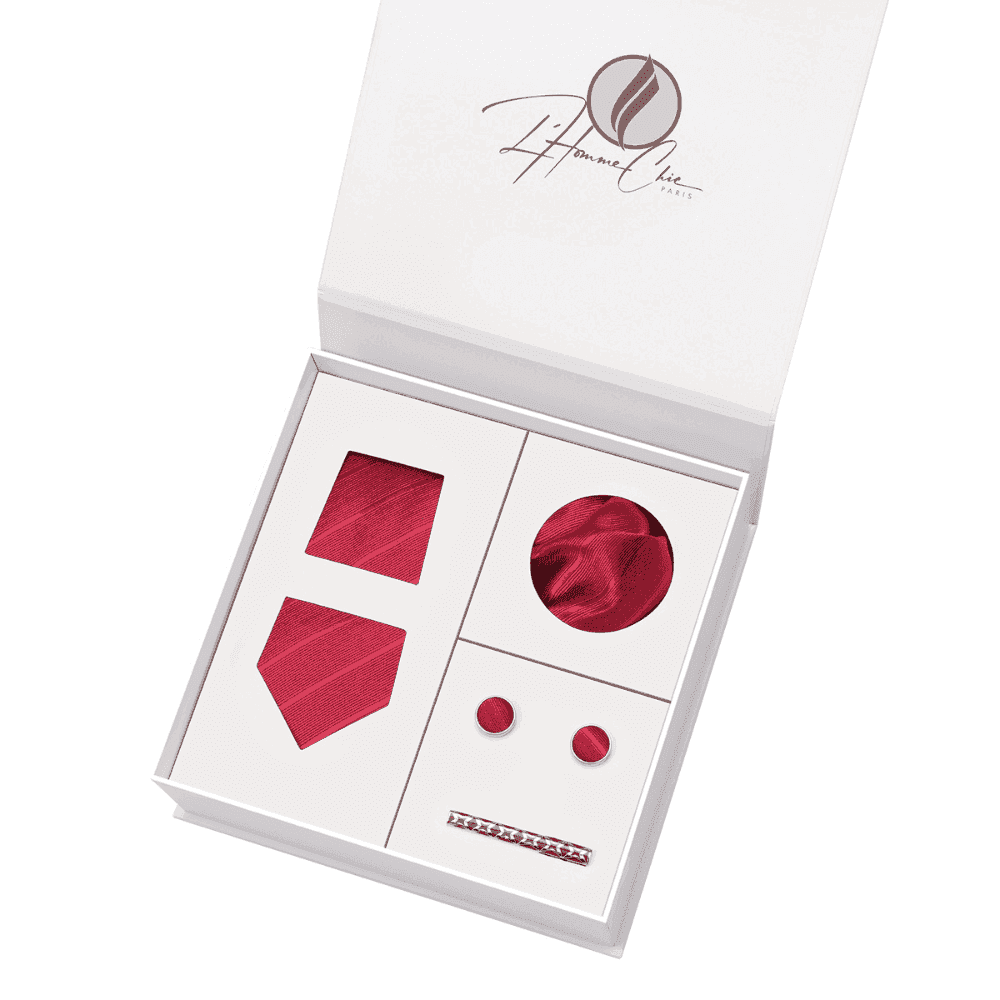 set-cravate-assorti-rouge-a-rayure-rouge-l-homme-chic-paris