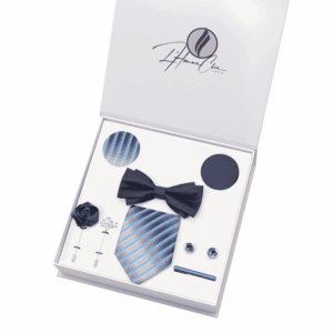 Set Cravate Composé Bleue Marine avec Cravate Bleue à Rayure Grise